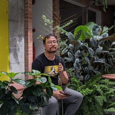 Pronouns: whatever you're comfortable with.
Mental Healthcare Professional.
Not to be confused as a plant daddy.
Tetap Bangga 🏳️🌈.