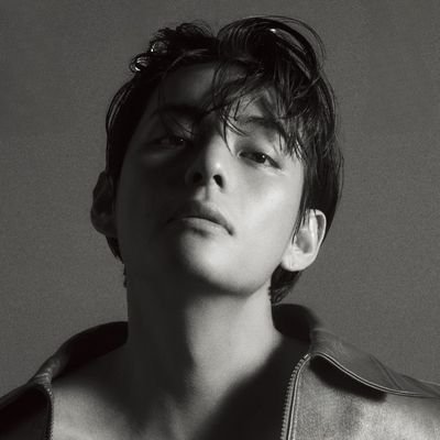 ielarsy's profile picture. his gaze, move and his raspy voice will make everyone fall for him. No one can have him, he belong to Army and BTS. God gave the name Kim Taehyung to him.