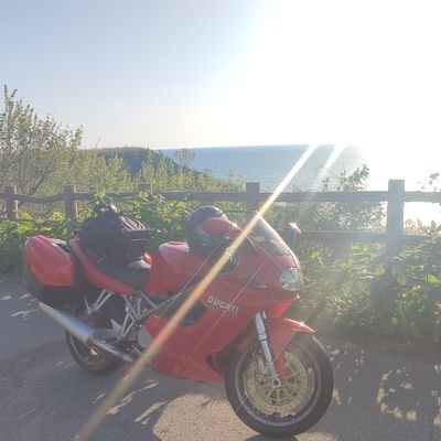 アウトドア/バイク/格闘技/映画/Vtuber/ご当地キャラが好き。Ducati ST2とジェベル200に乗っています。