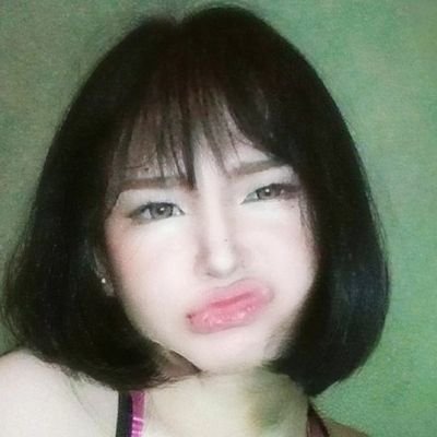 Crayonz_T's profile picture. 