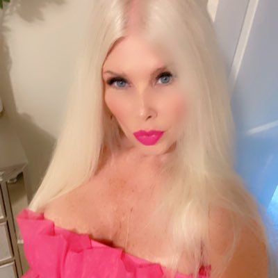 CaliBeachGirls's profile picture. 