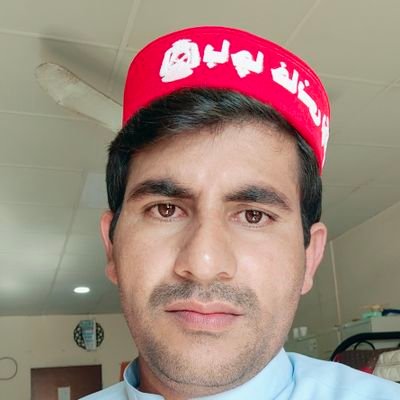 وېشم خندا ، بدل ژړا راکوي
دنیا د کوم جرم سزا راکوي
جانان مې هم شو د موسم په شانې
بدلېږي زر زر او دغا راک