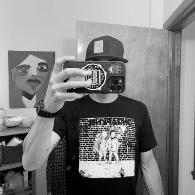 dyskrpt's profile picture. Artist.Woodworker.Writer 💥 IG @dyskrpt