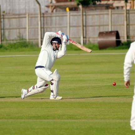 Sat in the Shadows Learning 📖
Reading Fc fan ⚽️
Thatcham Town Cricket Club 🏏
Average Golf Player 🏌♂️