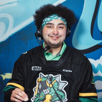 🎙Splatoon Commentator, Player, Streamer and Fanatic 🦑LANs X24 🐙 🏒Hockey Lover🇨🇦ıиκα💜 He/Him (DM for any questions or bookings)