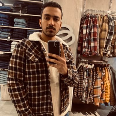 hamzaz_'s profile picture. باشمترجم 🇨🇳
