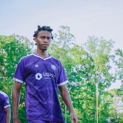 6'3
Striker from South Africa, living in Georgia