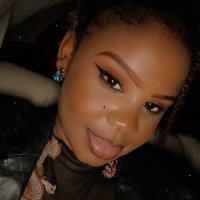 lisaaaa🇰🇪(@Thereallisadena) 's Twitter Profile Photo