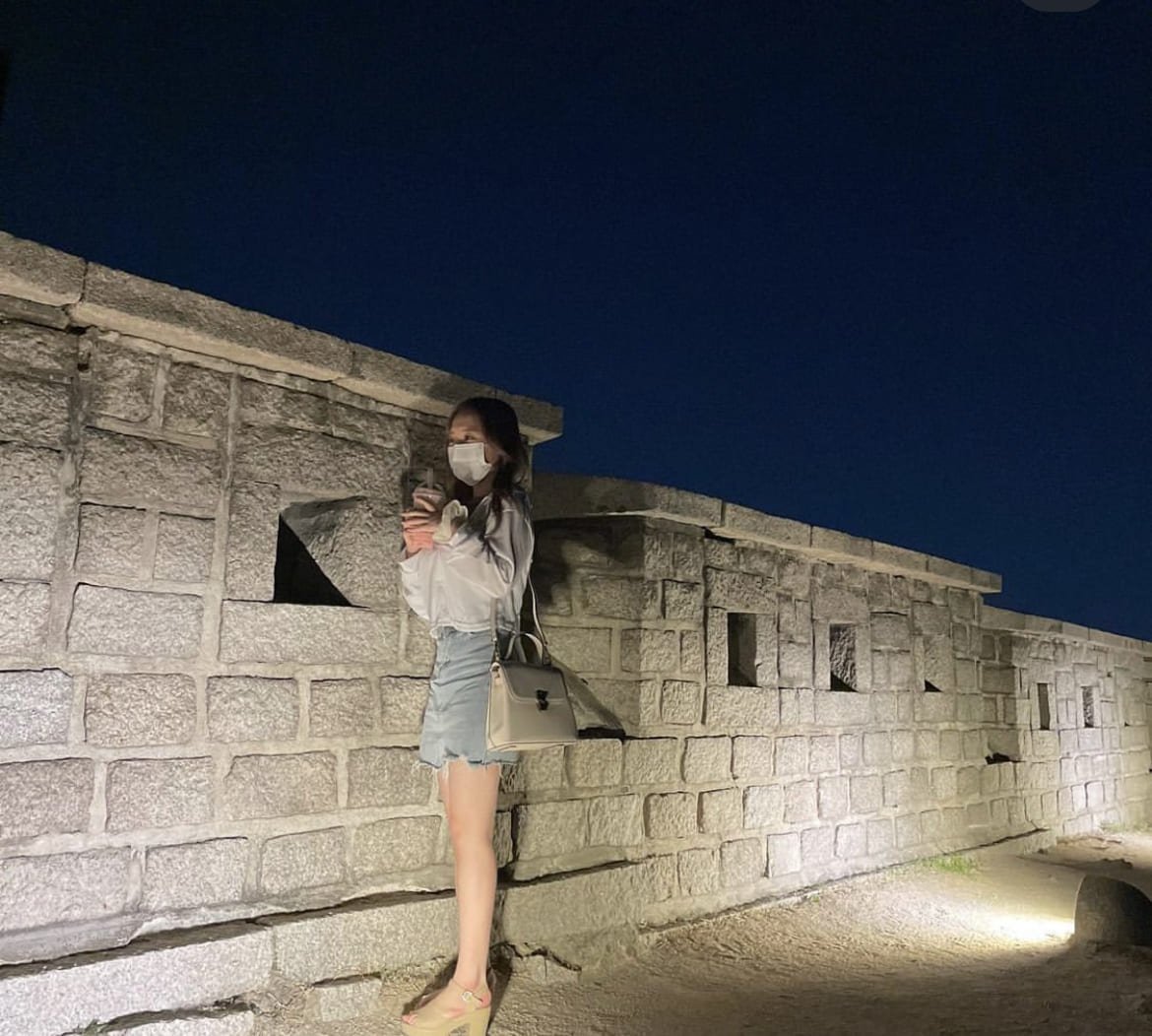 Nana8510489012's profile picture. 人妻ですが、よかったら抱いてください