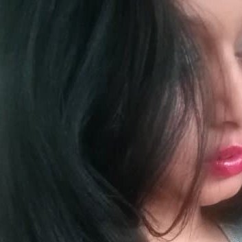 meera_khan's profile picture. Be in this world as if u were a stranger or a travelar.