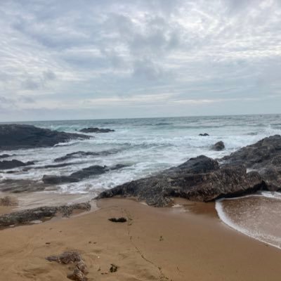 Louisewhyte7's profile picture. Music loving, wine drinking, film watching kind of girl.