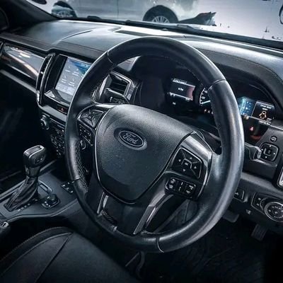 NanyangaWi66881's profile picture. 