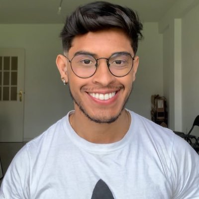 Não adianta me seguir pensando que posto nudes, aqui não tem isso. 😇 | Brasileiro 🇧🇷 morando em Portugal 🇵🇹