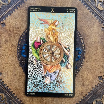 🌞 Symbolic Tarot (no future predictions) 🌚 
Reveal the power of #tarot with me (click the link👇)