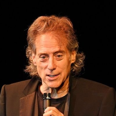 I really want you to know that I'm not Richard Lewis I'm his communicational manager be aware of any one who claims to be Richard Lewis.