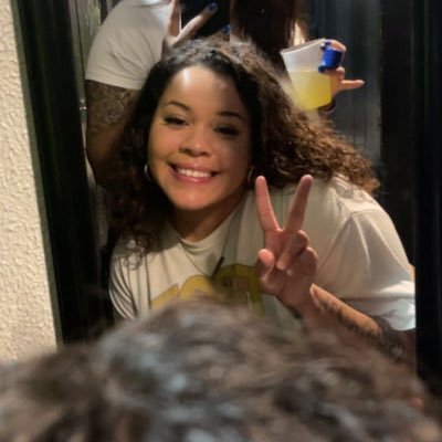 xoxo_destani's profile picture. think for yourself, don't be sheep | Major Malik 💙 5-19-20|