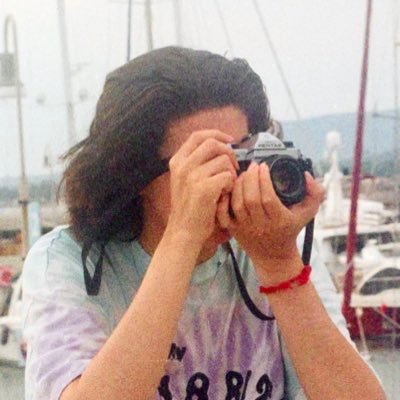 lyraseaborn's profile picture. Equals, maybe?