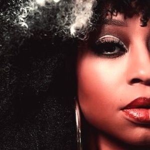 totallytakeshia's profile picture. this is my story 💯