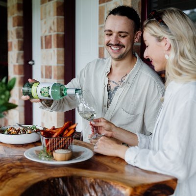 Hotel & Restaurant
🏞️ All Day Dining | 7 Days
🥂 Weddings & Events & Conferences
🎸 Live Music & Bars
🐐 Donkeys & Baby Animals
🏨 Accommodation & Spa Suites