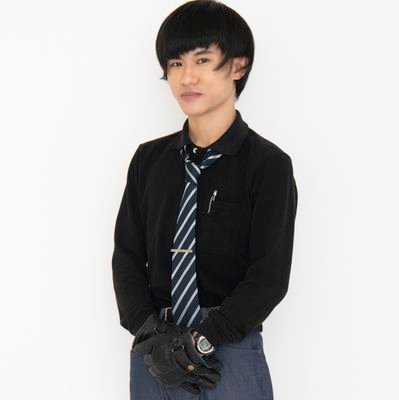 芸人/お笑いコンビ“環状遊星”/太田プロ 21期(3年目)/相方:深井ロウソク⇨@rosoku___fukai