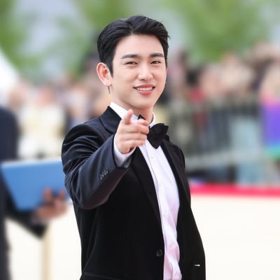 okiaikooooo's profile picture. ahgase💚🐥