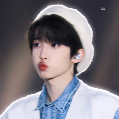 b_happly's profile picture. ước mơ của tôi là được lưu vũ đấm