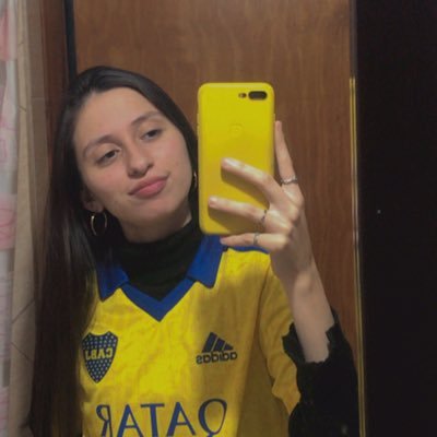 20 | 👩🏻‍💻CM | 📚Periodismo deportivo | De Boca como el Diego, Román y Alan Varela 💙💛