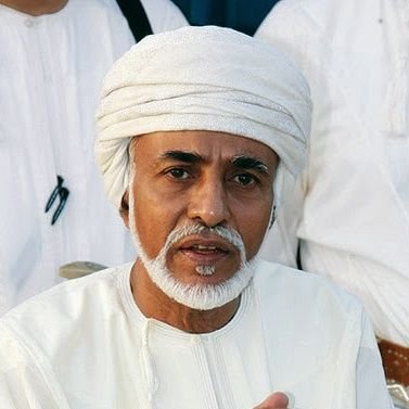 عقيد سابق ، عسكري متقاعد أسمي مؤرخ في مجلات جندي عُمان .