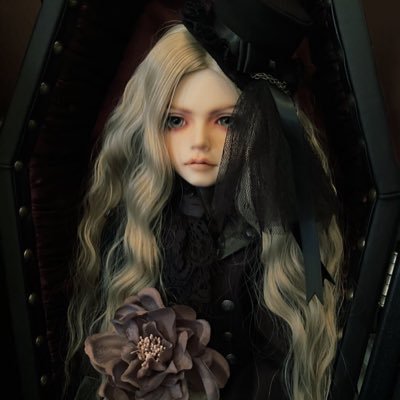 MY HYDE DOLL account