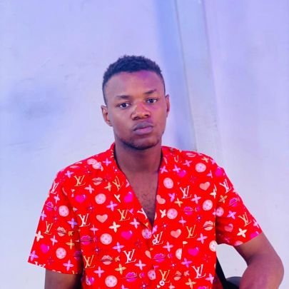 CEO kingpinluxurywears
Dog breeder 🐶
Content creator
Business Analytics
•Cyber Security
•Data Analytics
•Digital Marketing
•Project Managem