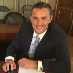 frederic_sartou's profile picture. Writing daily the Story of New Mobilities : Electric, Autonomous, Connected. Story's on the way