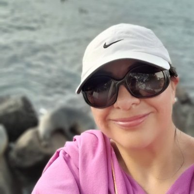 SilviaVallejoA's profile picture. 