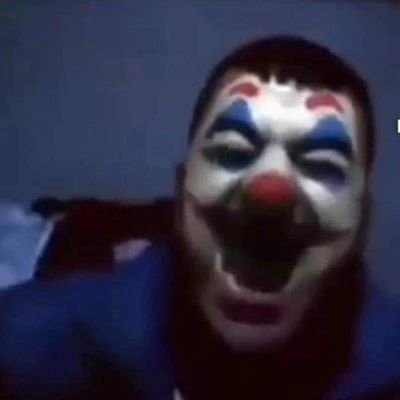 tugratengovic's profile picture. götüyle inatlaşan donuna sıçar