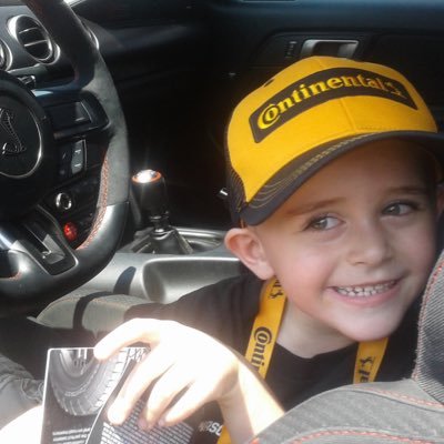 ARMY VET. Sales Entrepreneur,Owner FastTrackRacingNews,Writer,Online Marketing & 2025 IRACING INDY 500 CHAMPION 🏆