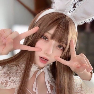 寂しがりの保母さんです🥺えろい人探す用にtwitterはじめました🥺コスプレしながらするの好きだからたくさん見てほしいな
見てくれる？→https://t.co/lbV7KmydbZ