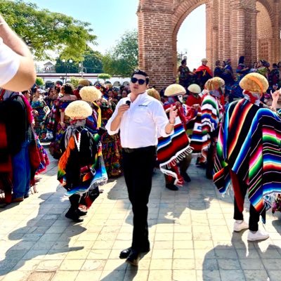 DanielAceituno's profile picture. TV HOST, Corresponsal de @ventaneandouno , actor.