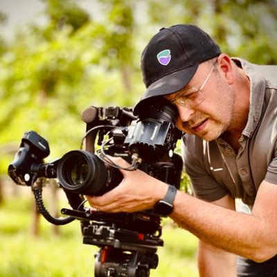 J_Woudenberg's profile picture. Ik maak videoproducties. Kijk op https://t.co/g2u1YzIB6k #Rotary0342