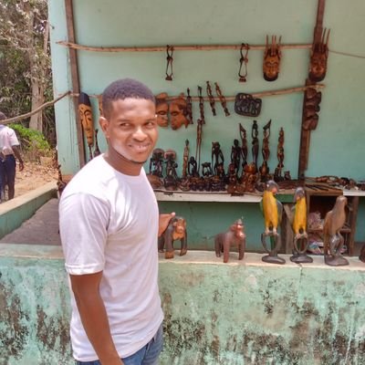 jumakah1's profile picture. When to sent’Augustine’s high school.
Love playing football and watching it
professor as a teacher.