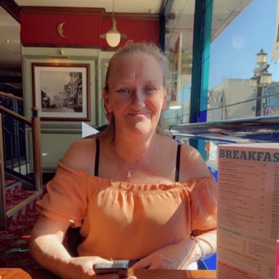 OxleyPennie's profile picture. Happily Married with 6 children and 7 grandchildren ❤️ , might live in Sunderland but black and white through and through 🖤🤍🖤🤍🖤🤍🖤🤍