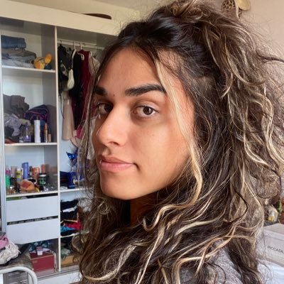 agvzta's profile picture. belezah transexx 🏳️‍⚧️