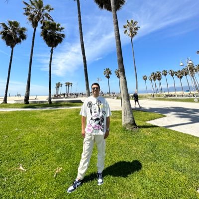 Me hackearon pero si soy yo. Amante de la vida y la felicidad. Asesor Financiero de lunes a siempre #freeyourself🚀