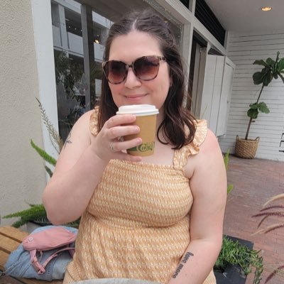 Lutheran | MDiv, Harvard Divinity School ‘20 | Thiel College ‘17 | she/her 🌻☕️