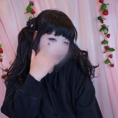 29歳♂/女装始めました/ケバメイク寒色リップフェチ/メイク練習とダイエット頑張り中