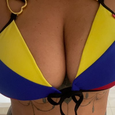This spicy Colombian 🇨🇴 loves to have some kinky fun! check out all my kinky links! https://t.co/qD2KX8IVUz