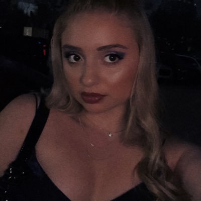 SantizoNatalie's profile picture. bios suck