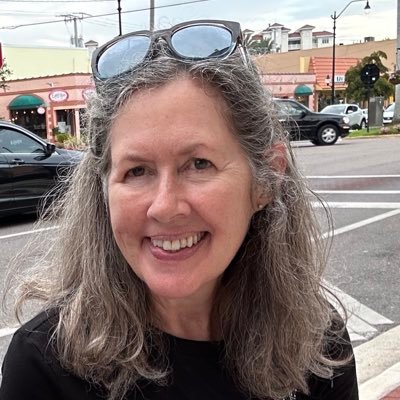 Member of #SCBWI writing #YA #MG #PB #WritingCommunity. British American. Former teacher and environmental educator.