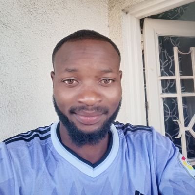 mumbere_usher's profile picture. Love people