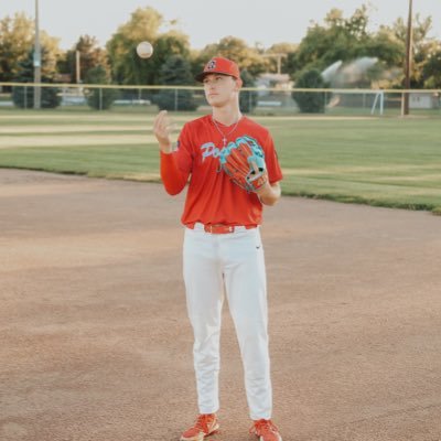 6’7 220lbs | AHS ‘23 | Baseball RHP/1B | @hastings_bsbl