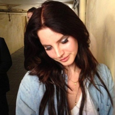 SarahJustyce's profile picture. 