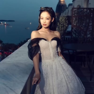 Fan mẹ fan chị Jennie